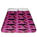 Bat Rose Lips Pink Pattern Fitted Sheet (King Size) View1