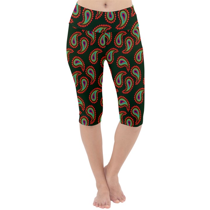 Seamless Paisley Pattern Lightweight Velour Cropped Yoga Leggings