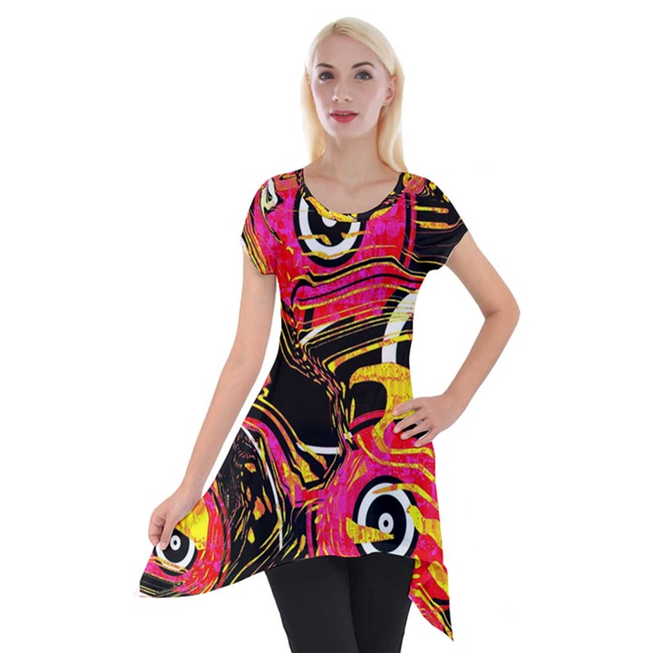Abstract Clutter Short Sleeve Side Drop Tunic