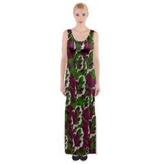 Green Fauna And Leaves In So Decorative Style Thigh Split Maxi Dress