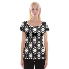 Abstract Seamless Pattern Graphic Black Cap Sleeve Top by Vaneshart