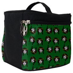 Retro Girl Daisy Chain Pattern Green Make Up Travel Bag (big) by snowwhitegirl