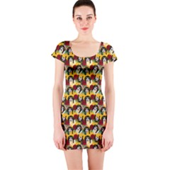 Vintage Hippie Girl Pattern Yellow Short Sleeve Bodycon Dress