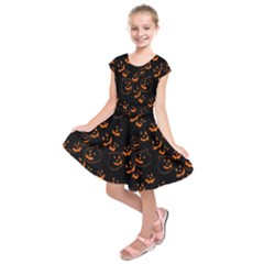 Jack O Lanterns Kids  Short Sleeve Dress by bloomingvinedesign