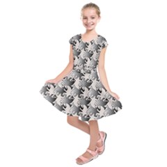 Seamless Tessellation Background Kids  Short Sleeve Dress