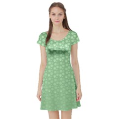 Background Polka Green Short Sleeve Skater Dress