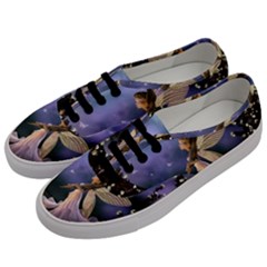 Little Fairy With Dove Men s Classic Low Top Sneakers