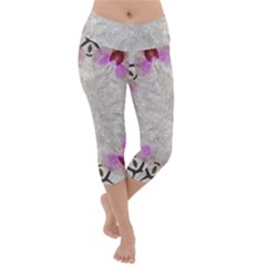 Orchidées Fleurs Abstrait Lightweight Velour Capri Yoga Leggings