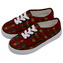 In Time For The Season Of Christmas Kids  Classic Low Top Sneakers