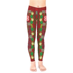 In Time For The Season Of Christmas An Jule Kids  Leggings by pepitasart