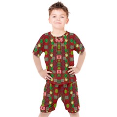 In Time For The Season Of Christmas An Jule Kids  Tee And Shorts Set by pepitasart