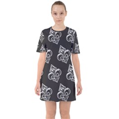 French France Fleur De Lys Metal Pattern Black And White Antique Vintage Black Rocker Sixties Short Sleeve Mini Dress