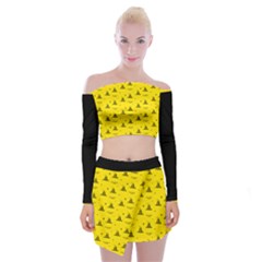 Gadsden Flag Don t Tread On Me Yellow And Black Pattern With American Stars Off Shoulder Top With Mini Skirt Set by snek