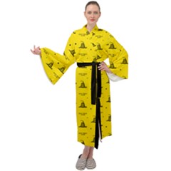 Gadsden Flag Don t Tread On Me Yellow And Black Pattern With American Stars Maxi Velour Kimono