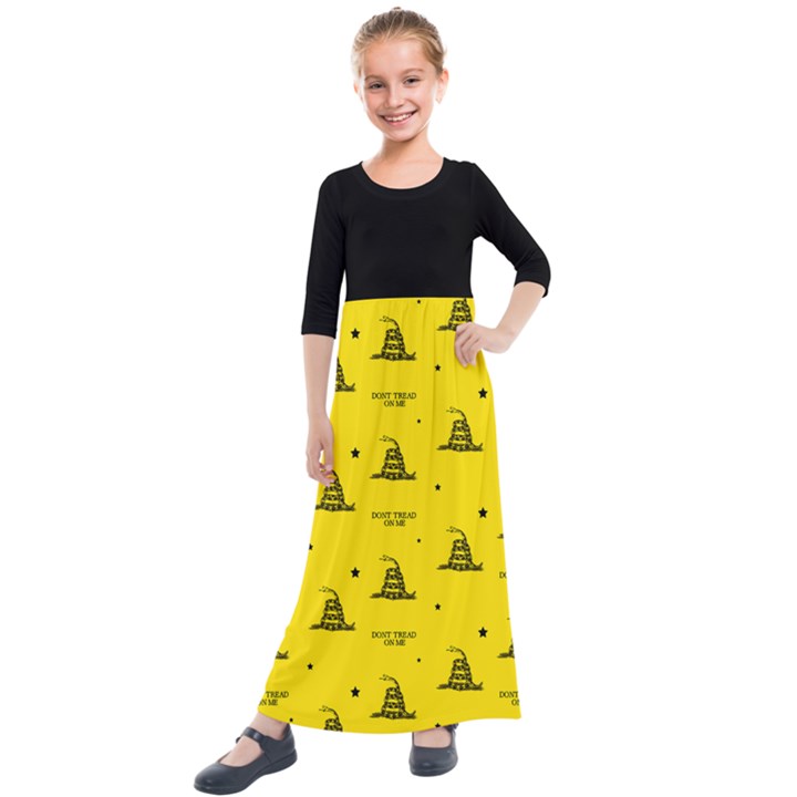 Gadsden Flag Don t tread on me Yellow and Black Pattern with american stars Kids  Quarter Sleeve Maxi Dress