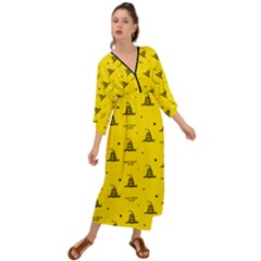 Gadsden Flag Don t Tread On Me Yellow And Black Pattern With American Stars Grecian Style  Maxi Dress