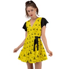 Gadsden Flag Don t Tread On Me Yellow And Black Pattern With American Stars Flutter Sleeve Wrap Dress