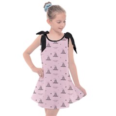 Gadsden Flag Standard Color Pink Gadsden Flag Pattern3 Stars K Gadsden Flag Pattern3 Black Background Kids  Tie Up Tunic Dress by snek