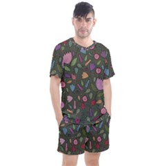 Floral pattern Men s Mesh Tee and Shorts Set