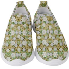 Snowflakes Slightly Snowing Down On The Flowers On Earth Kids  Slip On Sneakers