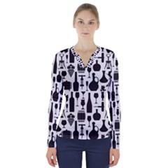 Wine Pattern Black White V-neck Long Sleeve Top by Vaneshart