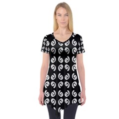 Pattern Formes Ronds Noir Short Sleeve Tunic 