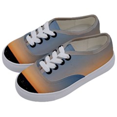 Photo Coucher Du Soleil Bleu/orange Kids  Classic Low Top Sneakers by kcreatif