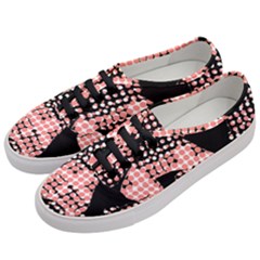 Abstrait Effet Formes Noir/rose Women s Classic Low Top Sneakers by kcreatif