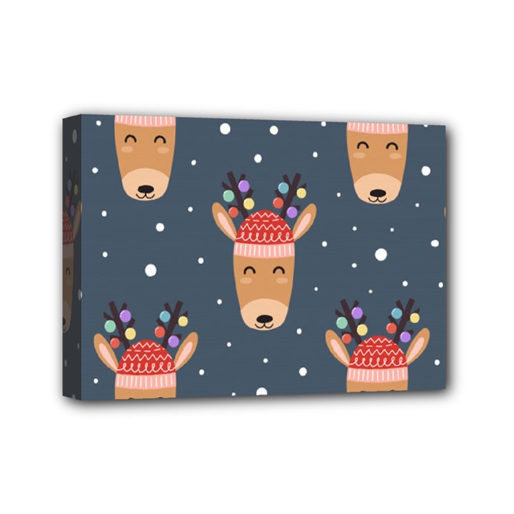 Cute Deer Heads Seamless Pattern Christmas Mini Canvas 7  x 5  (Stretched)