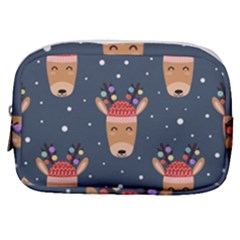 Cute Deer Heads Seamless Pattern Christmas Make Up Pouch (small) by Vaneshart