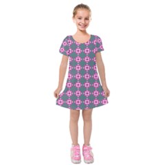 Df Izpilikua Estili Kids  Short Sleeve Velvet Dress by deformigo