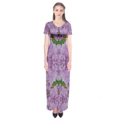 Fauna Flowers In Gold And Fern Ornate Short Sleeve Maxi Dress