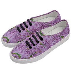 Fauna Flowers In Gold And Fern Ornate Women s Classic Low Top Sneakers