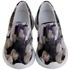 Tulips 1 1 Kids Lightweight Slip Ons by bestdesignintheworld