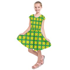 Zembria Kids  Short Sleeve Dress by deformigo