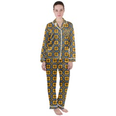 Arismendi Satin Long Sleeve Pyjamas Set