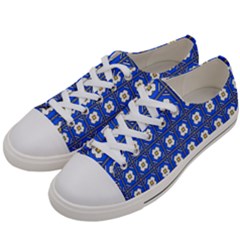 Mathiveri Women s Low Top Canvas Sneakers by deformigo