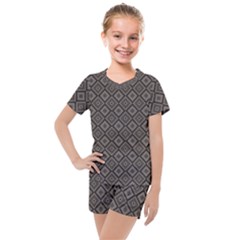 Dorris Kids  Mesh Tee And Shorts Set