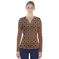 Banyan V-Neck Long Sleeve Top