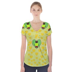 Home Of The Cartoon Bears Short Sleeve Front Detail Top by pepitasart