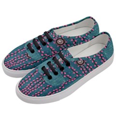 Japanese Sakura Blossoms On The Mountain Women s Classic Low Top Sneakers