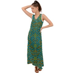 Sun In  The Soft Rainfall Nature Is Blooming V-neck Chiffon Maxi Dress