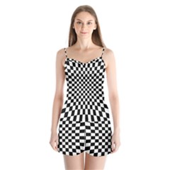 Illusion Checkerboard Black And White Pattern Satin Pajamas Set