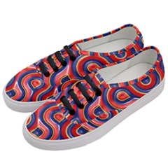 Pattern Curve Design Women s Classic Low Top Sneakers