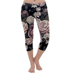 Elegant Seamless Pattern Blush Toned Rustic Flowers Capri Yoga Leggings