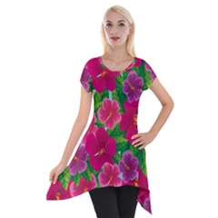 Background Cute Flowers Fuchsia With Leaves Short Sleeve Side Drop Tunic