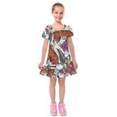 Natural seamless pattern with tiger blooming orchid Kids  Short Sleeve Velvet Dress