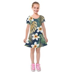 Seamless Pattern With Tropical Flowers Leaves Exotic Background Kids  Short Sleeve Velvet Dress