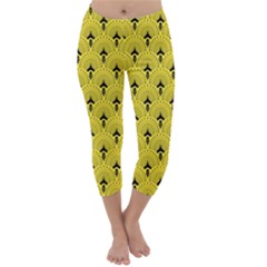 Art-decoyellow Capri Winter Leggings  by Dushan