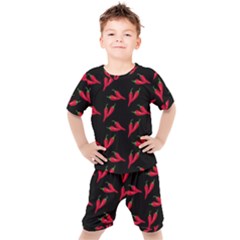 Red, hot jalapeno peppers, chilli pepper pattern at black, spicy Kids  Tee and Shorts Set